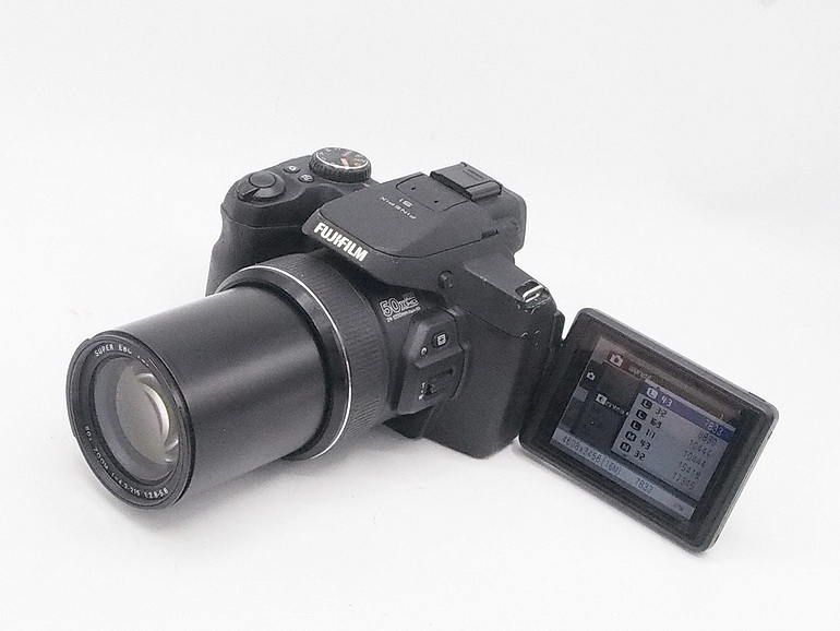 ขายกล้อง D-SLR LIKE FUJI FINEPIX S 1 กล้องใหม่มาก แทบไม่มีรอย ซูมได้ไกลมาก 50 X